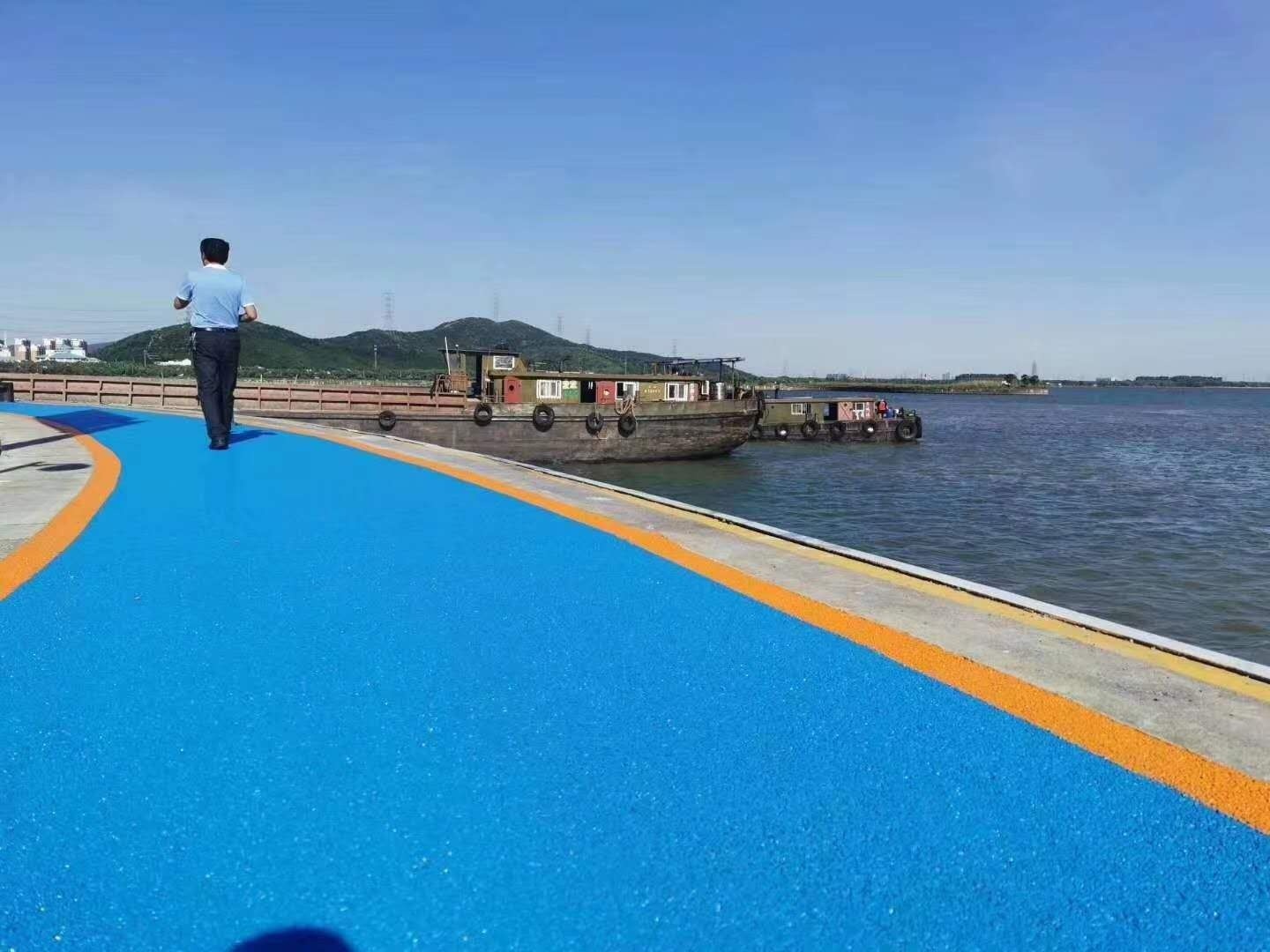 高溫天氣透水混凝土施工，我們不得不注意的事項有哪些呢？